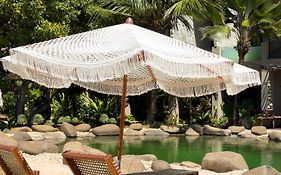 Villa Pantai Boutique Hotel Atins